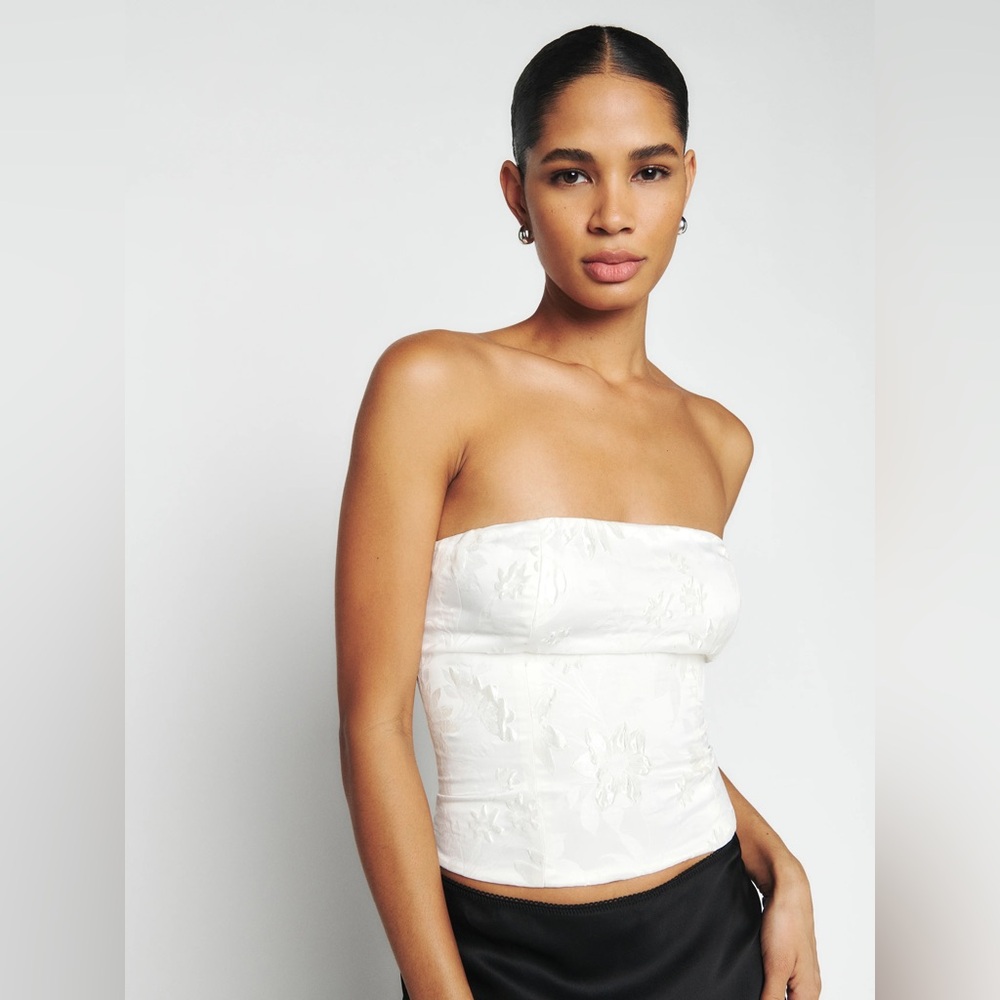 Reformation Giorgia Top in White Floral Brocade